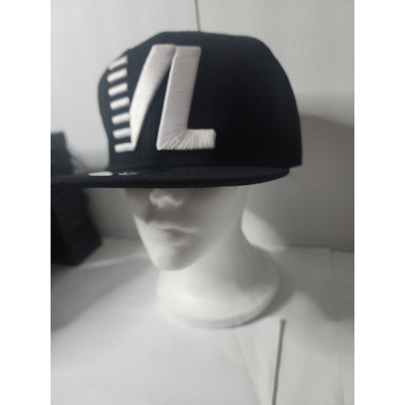 Victory Lap Rare Fitted 7.5 Headgear Classic 2019 Black/WhiteUrban Hat - Picture 1 of 9